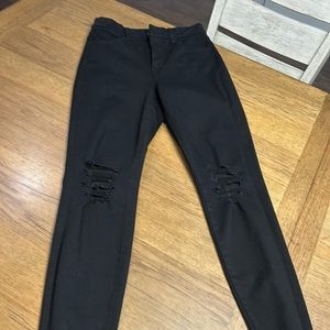 Black skinny jeans